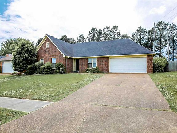 2nd image of 1311 Sandy Stone Ln