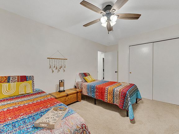 5th image of 10 Okeechobee Dr