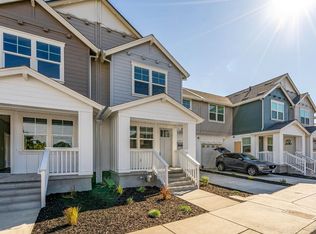 1986 Las Ventanas Dr, Santa Rosa, CA 95407