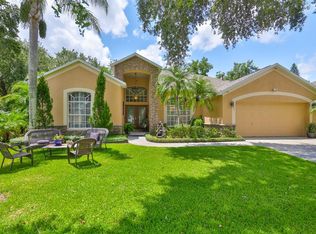 834 Innergary Pl, Valrico, FL 33594