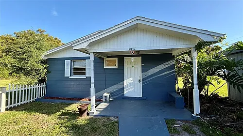 1314 N Combee Rd #4 Photo 1