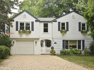 522 S Dryden Pl, Arlington Heights, IL