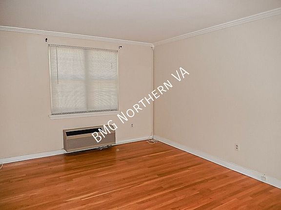 4th image of 3403 Commonwealth Ave APT B