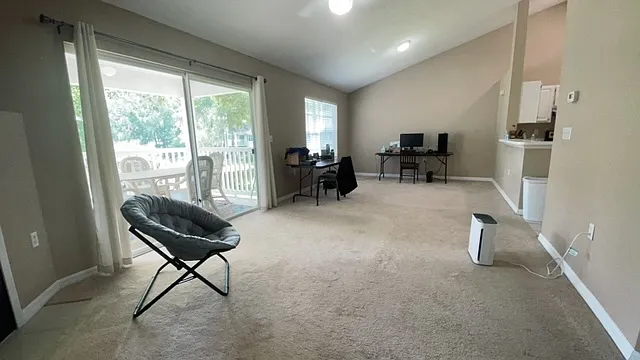 10000 SW 52nd Ave #93 — Photo 5