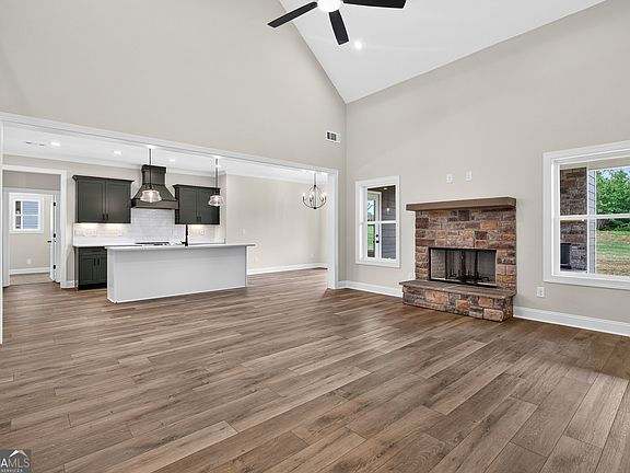 2nd image of 88 Conner Ln