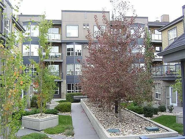 2420 34th Ave SW #202 — Photo 23