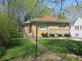 1472 Elizabeth St, Crete, IL 60417