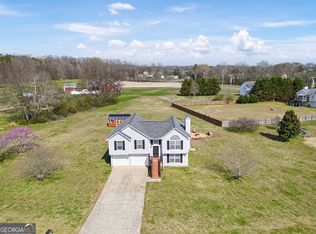 137 Terry Ln, Adairsville, GA 30103