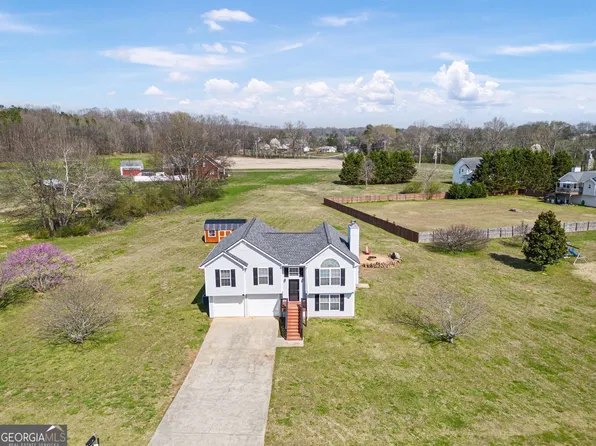 137 Terry Ln, Adairsville, GA 30103