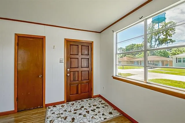 429 Olive Ave — Photo 7