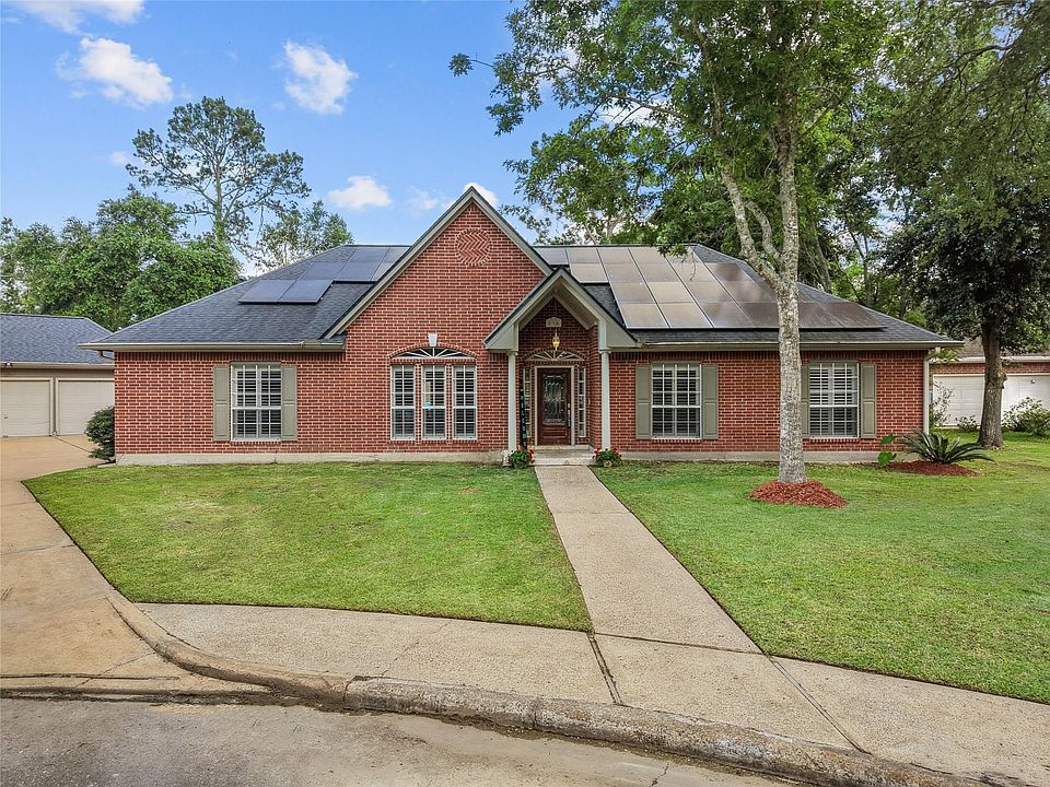 1st image of 816 Sherwood Forest Dr