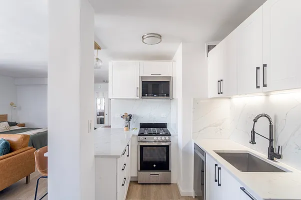 その他 apartamento #33 33 W Ontario Condos For Sale or Rent | Millenium Centre