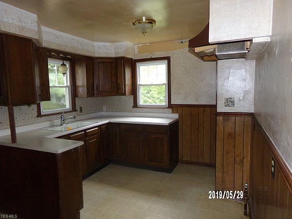 4th image of 1420 N Schenley Ave