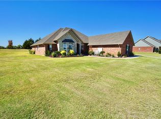 1113 Cedar Xing, Choctaw, OK 73020