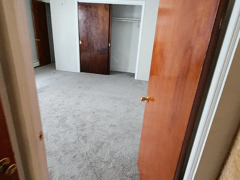 370 Winola Ave #1 — Photo 11