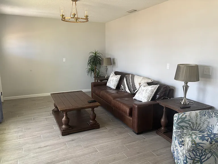 514 Channel Dr — Photo 5