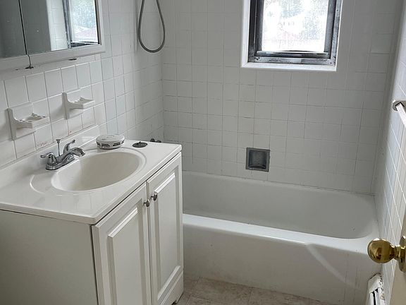 2nd image of 2375 Hudson Ter APT 5D