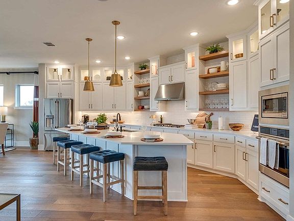 The Bluffstone - Kitchen