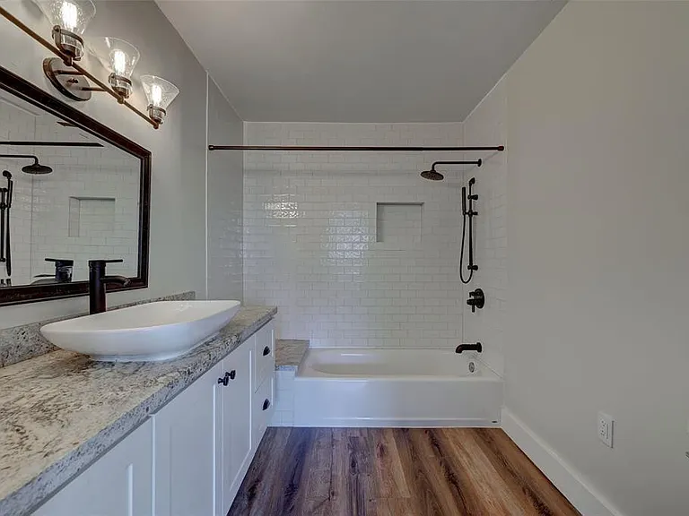 321 Jackson St #5 — Photo 20