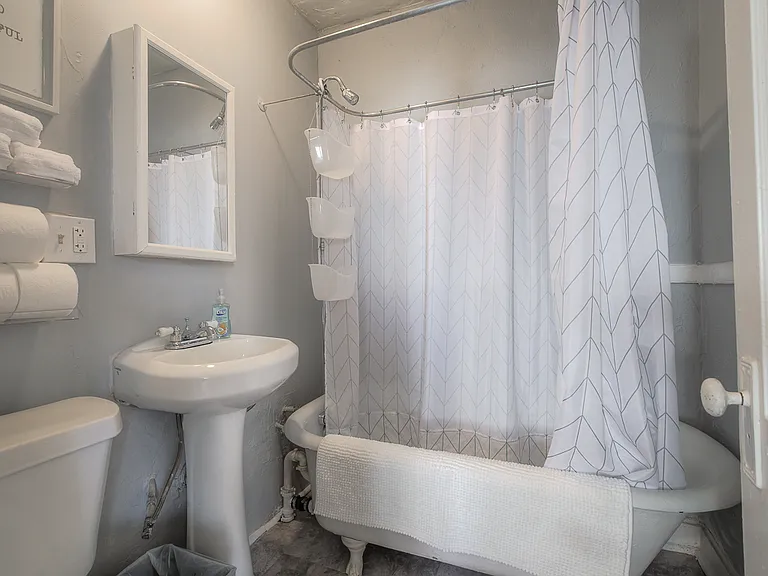 3721 Broadway Blvd #20 — Photo 21