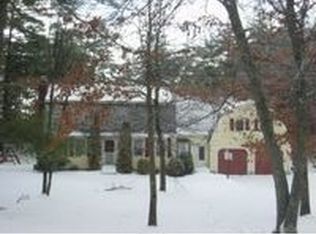 29 Wood Hawk Way, Litchfield, NH 03052