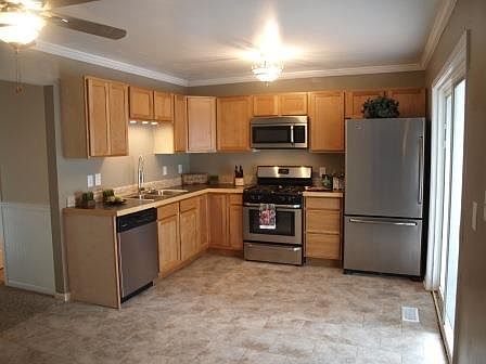 4th image of 604 Birchwood Dr