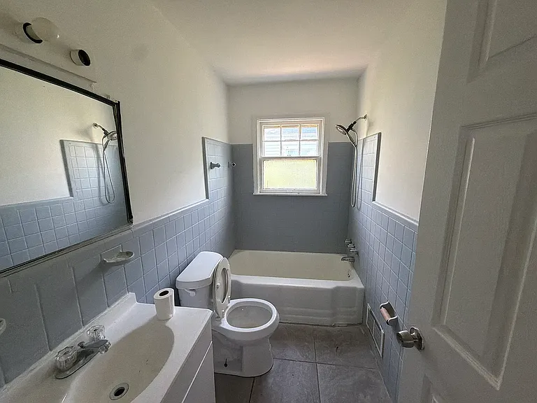 8661 Auburn St — Photo 9