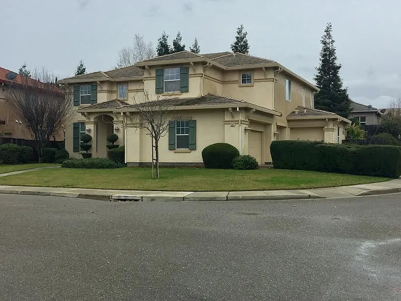 5031 Vesteny Ct photo 1