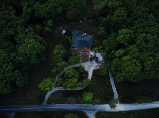 17516 Highway F, Bowling Green, MO 63334