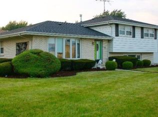 6600 W 92nd St, Oak Lawn, IL
