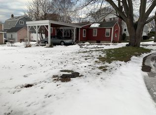 18 Harlem Rd, Weymouth, MA 02191