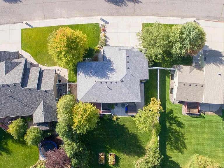 3835 Fairmeadow Dr — Photo 16