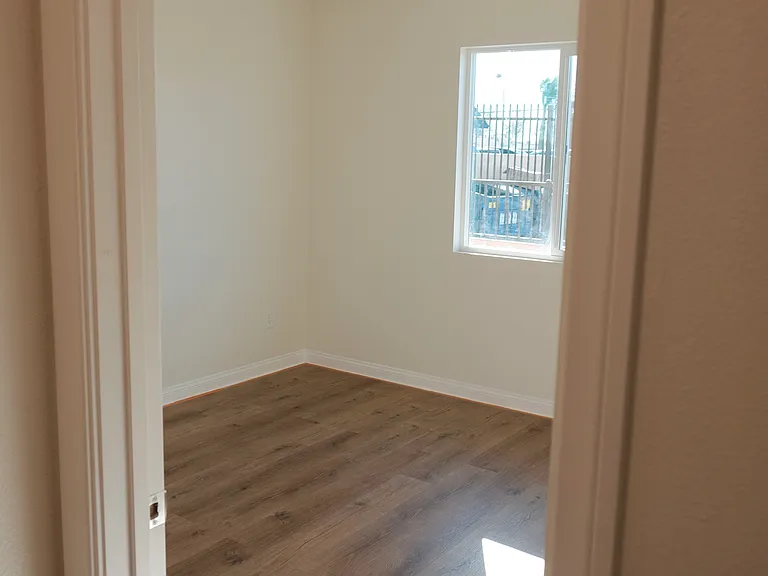 18606 Valley Blvd #1 — Photo 26