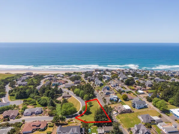 4700 NW Miramar Dr Lot 19-100, Lincoln City, OR 97367