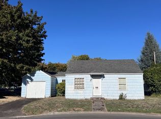 1822 NE Walnut Ave, Troutdale, OR 97060