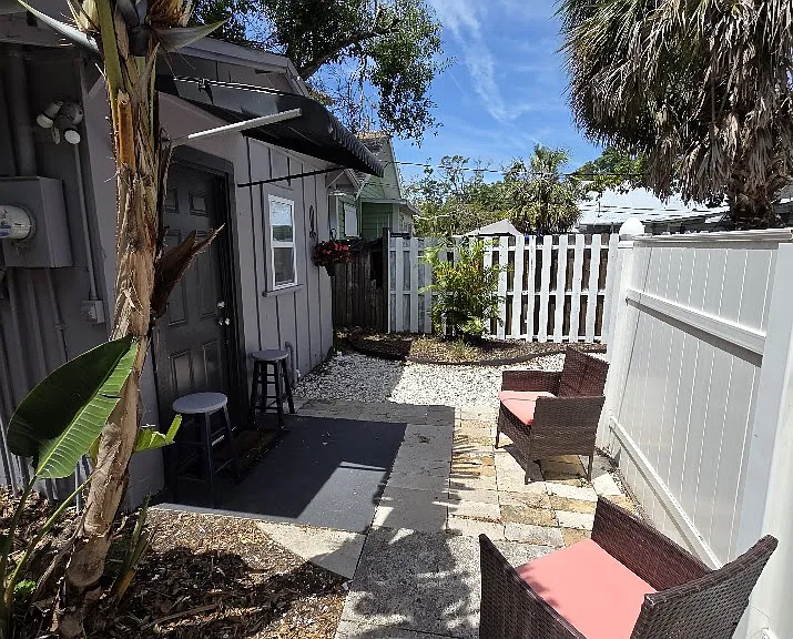 1611 Ballard Park Dr #A — Photo 3