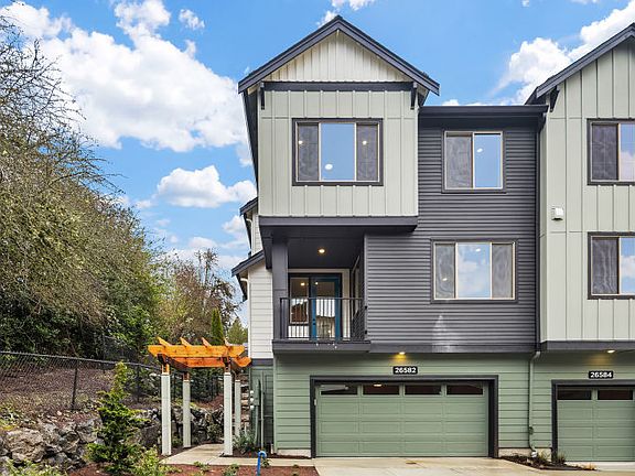 Residence I - End Unit