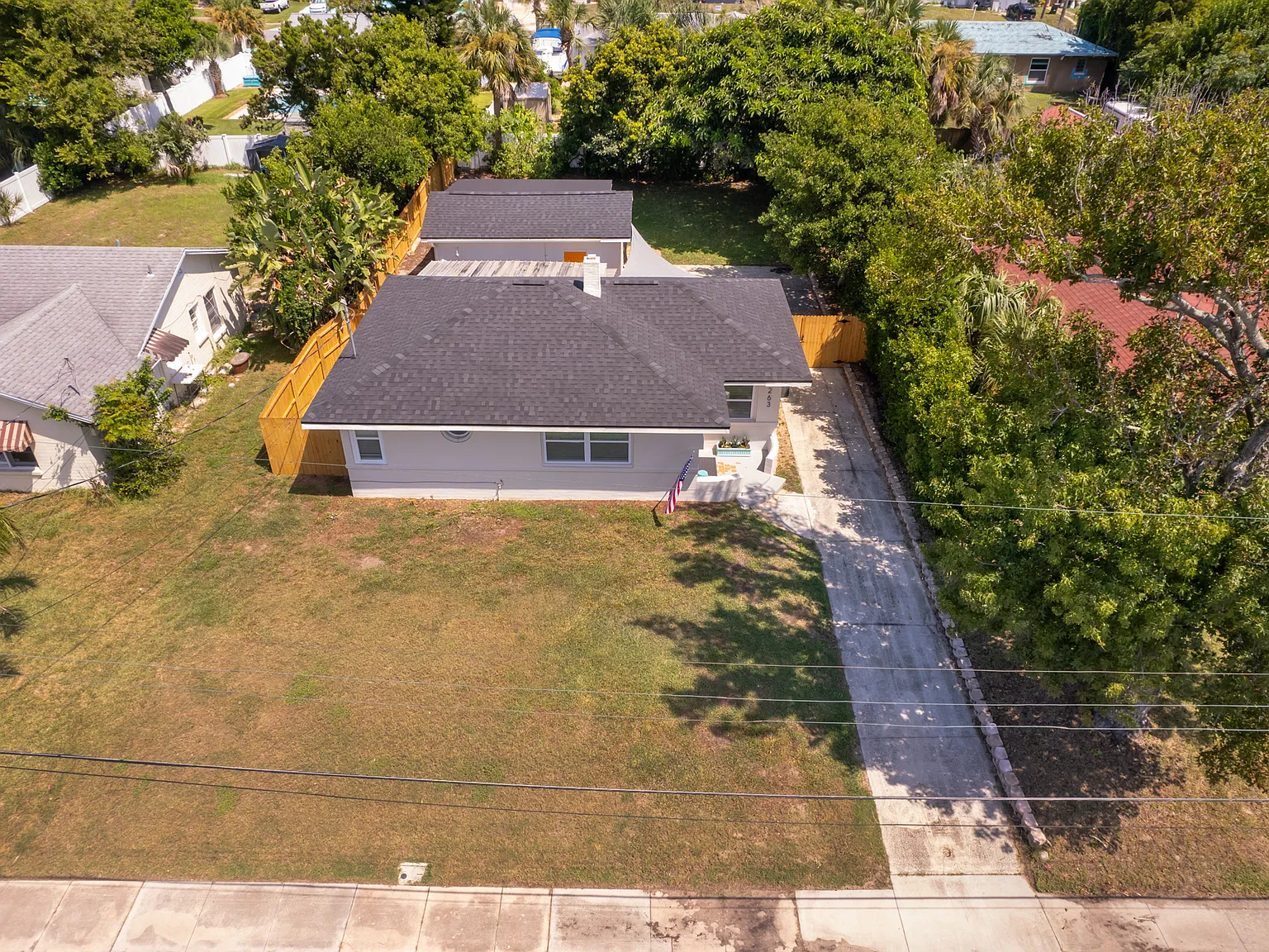 263 Williams Avenue - 1 — Photo 3