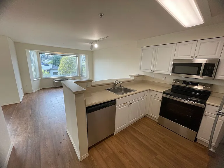 Pickering Place Apartments — Photo 18