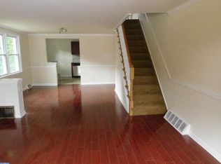 516 Overlook Rd, Philadelphia, PA 19128