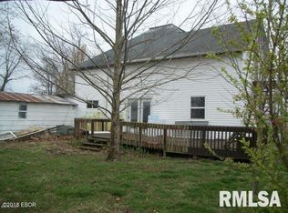 565 Baird Rd, Eldorado, IL 62930