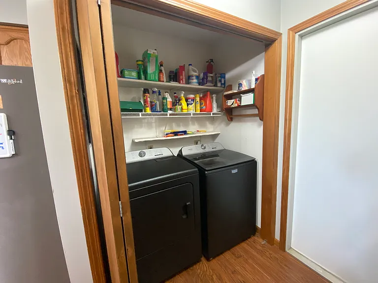 689 Apple Blossom Ln — Photo 11