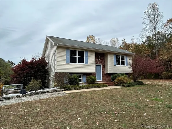 17433 American Way, Woodford, VA 22580