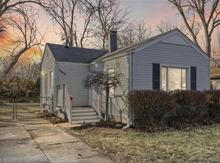27033 Alger Blvd, Madison Heights, MI 48071