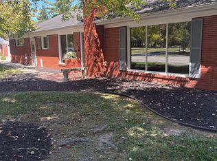 1921 Washington St, Columbus, IN 47201