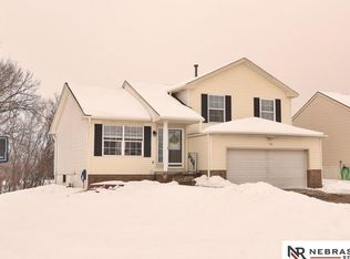 12701 Nebraska Ave, Omaha, NE 68164