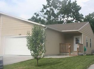 119 Walnut St, Wamego, KS 66547