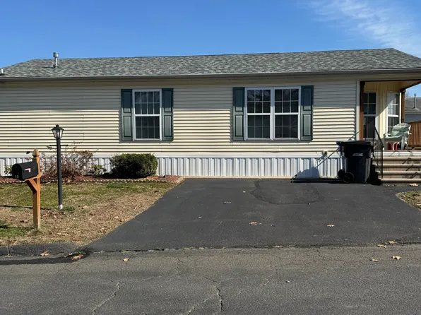 13 Bayberry Lane, East Windsor, CT 06088