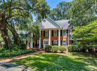 822 Mount Gilead Rd, Murrells Inlet, SC 29576