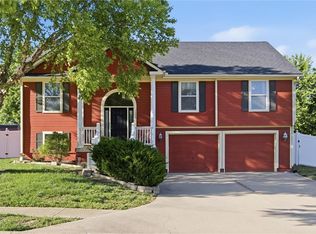 1209 Ashford St, Pleasant Hill, MO 64080